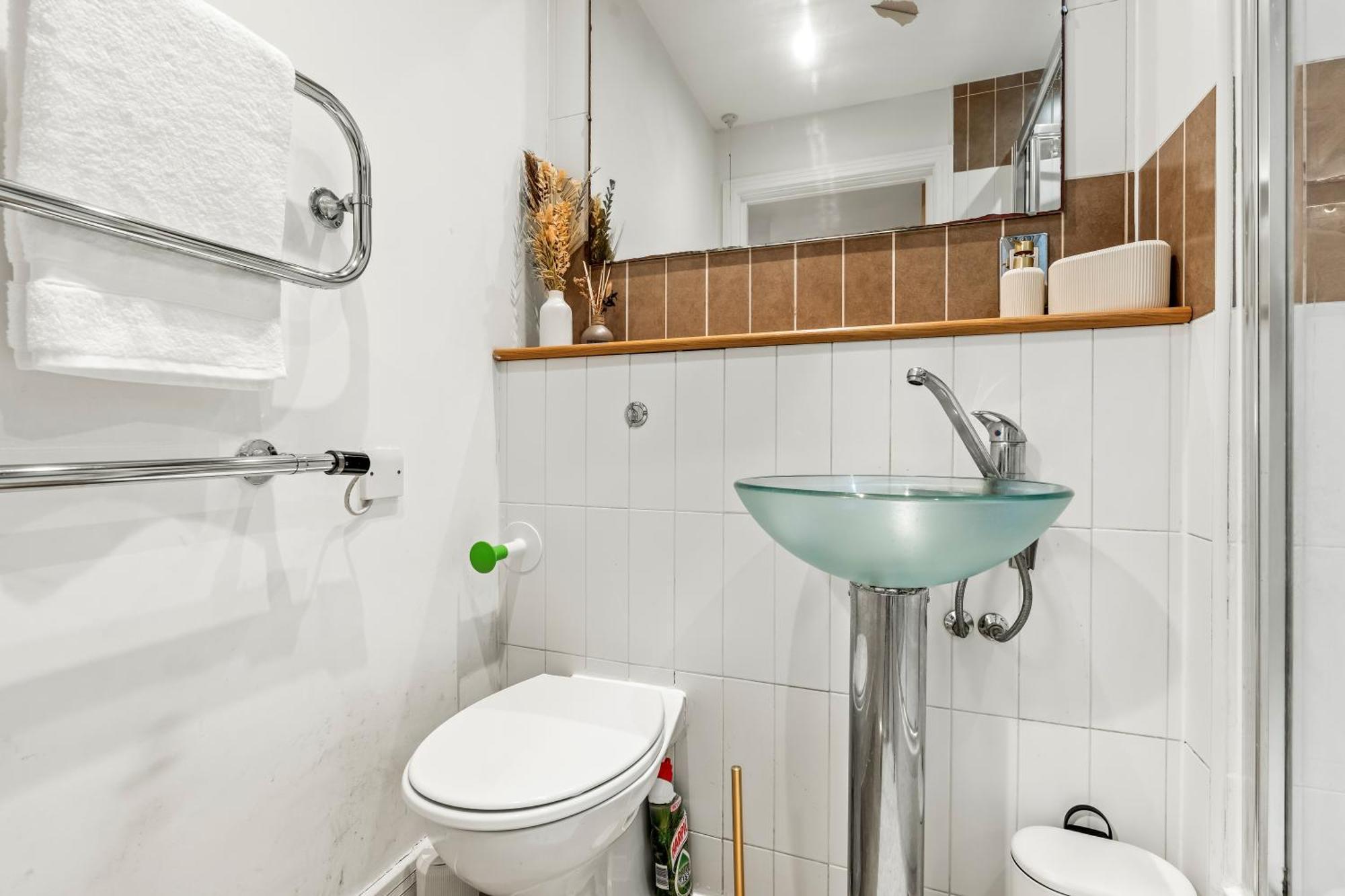 2 Bed The Postbox Free Parking *