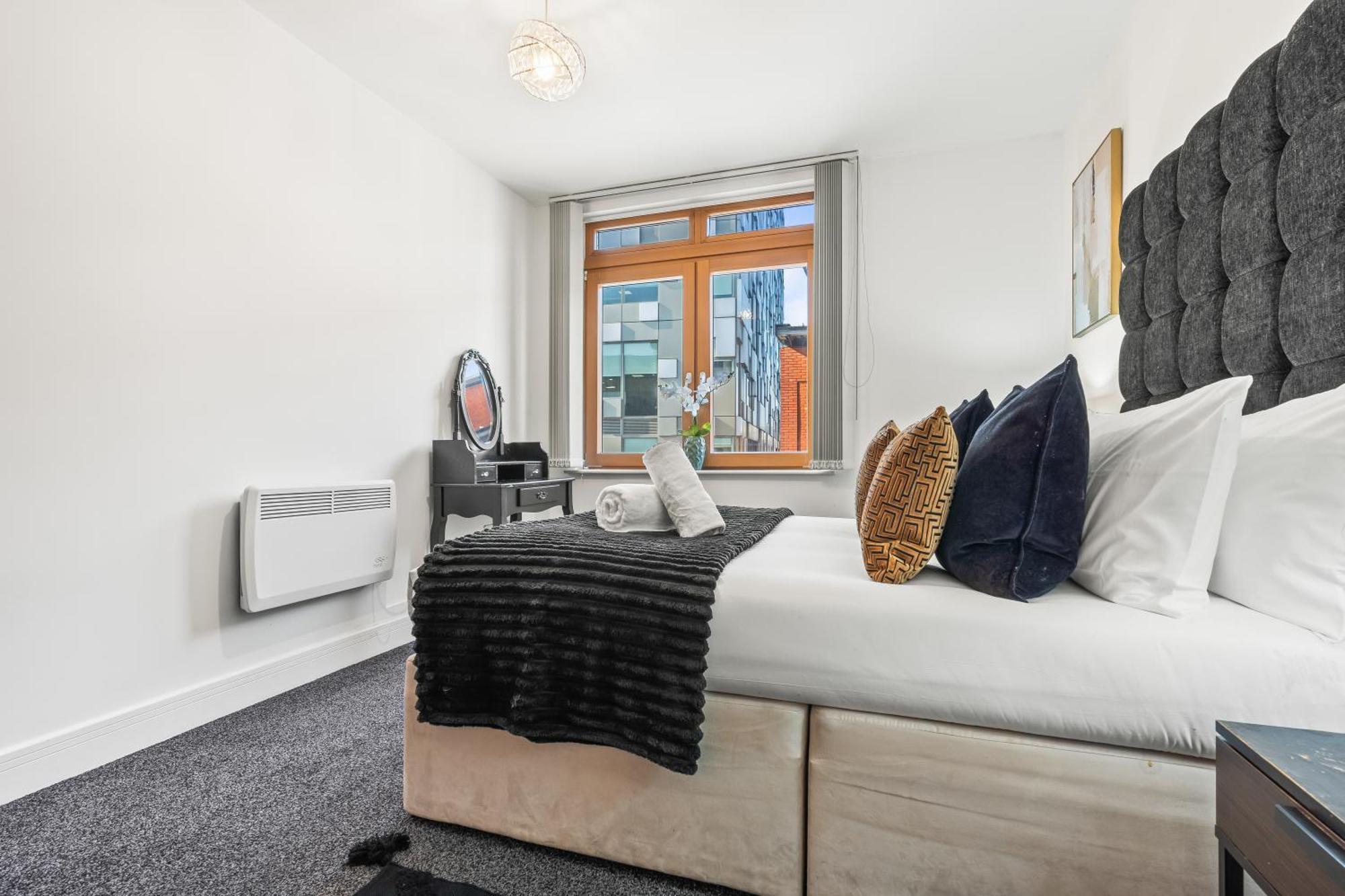 2 Bed The Postbox Free Parking