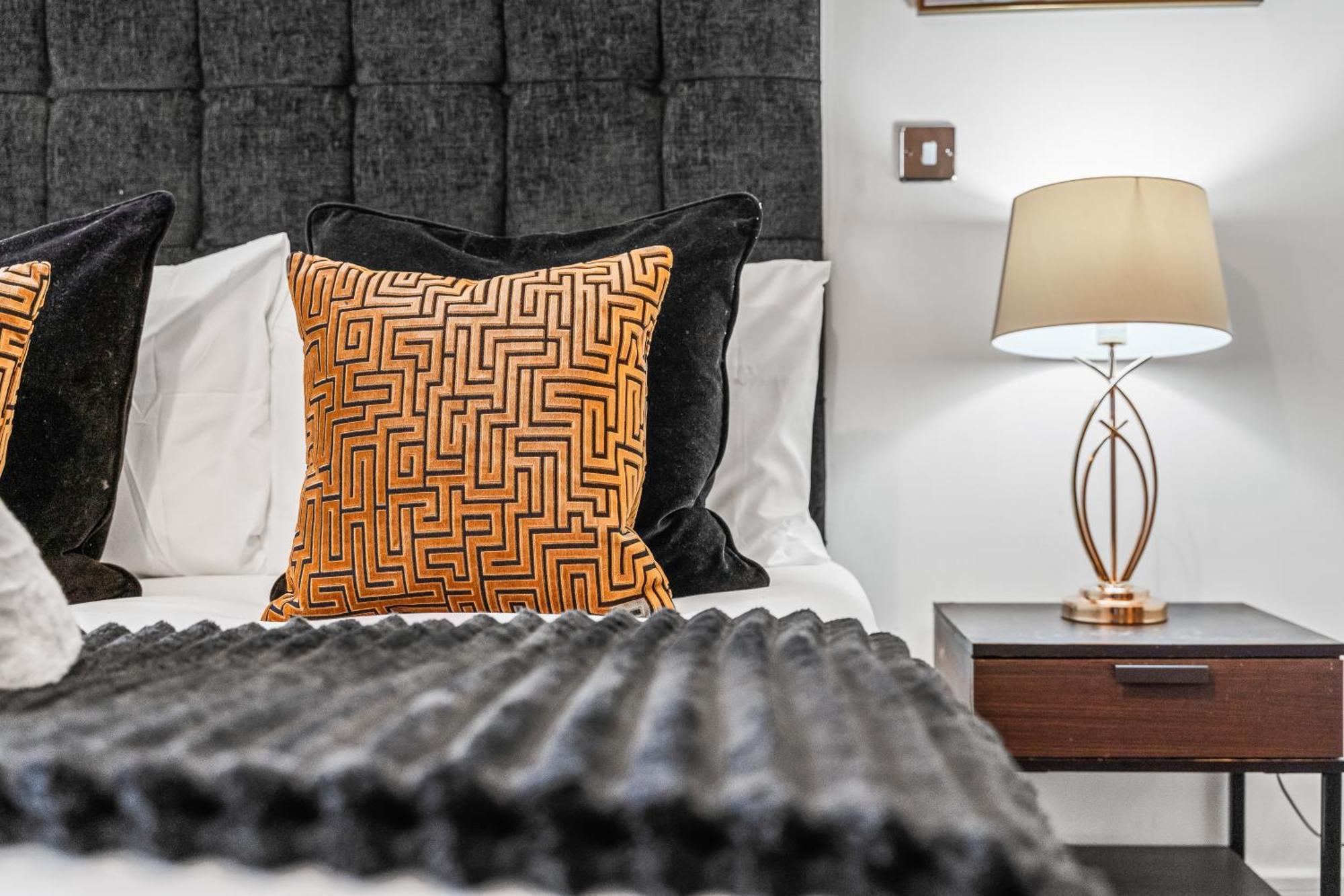 2 Bed The Postbox Free Parking *